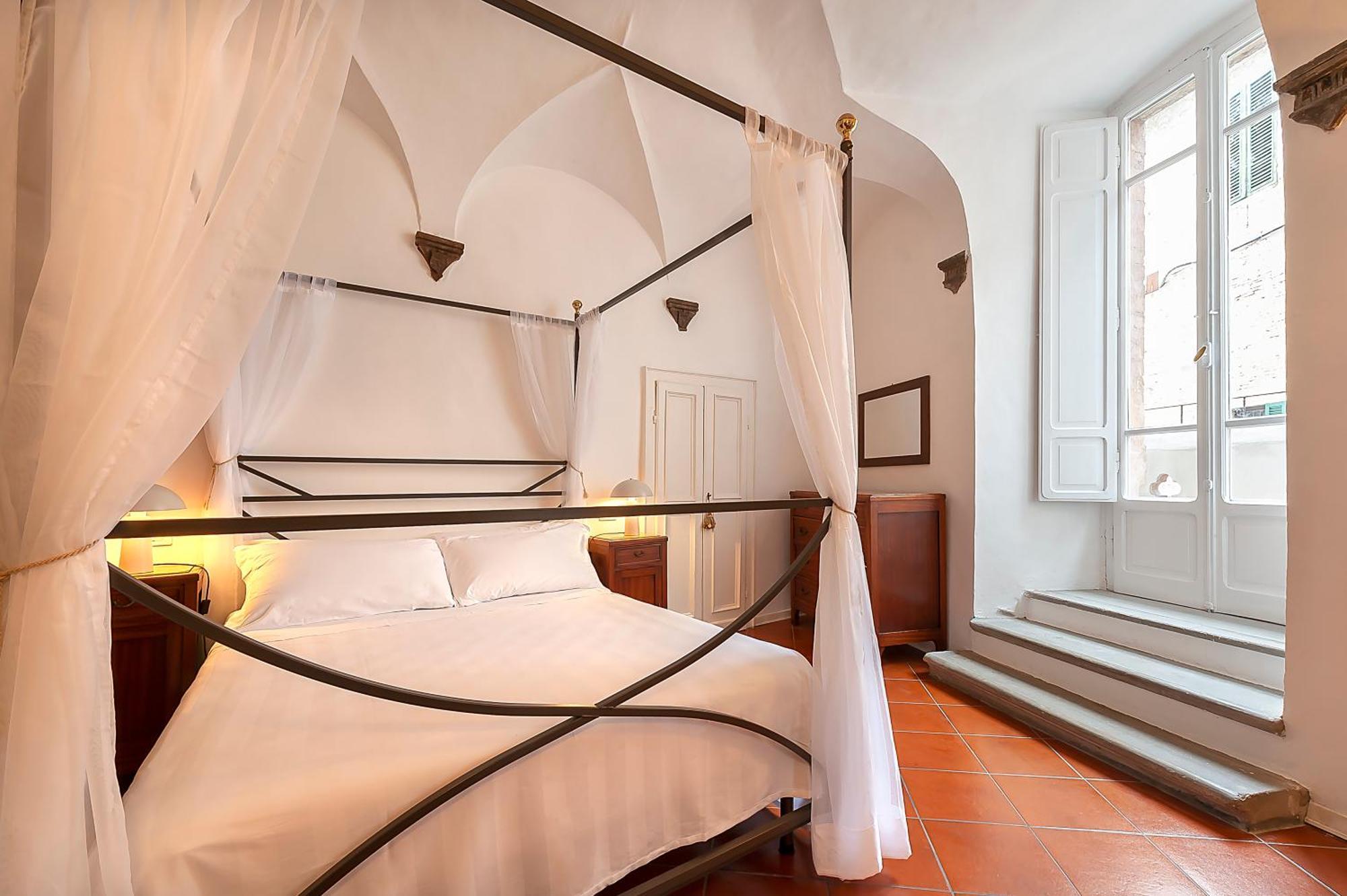 La Loggia Di Portica Residenza Storica Nel Centro Di *